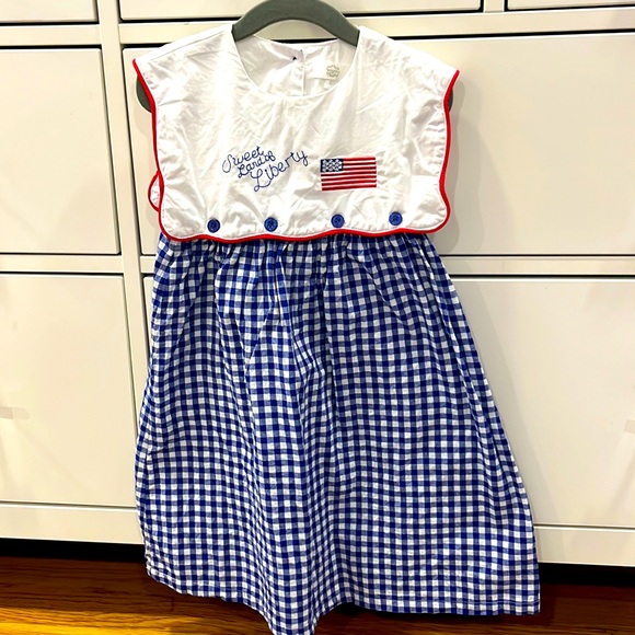Honeydew girls dress size 6. Perfect for summer Patriotic holidays! - Picture 2 of 6